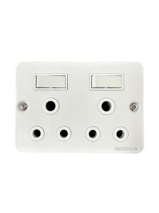 DOUBLE INDUSTRIAL SWITCHED SOCKET